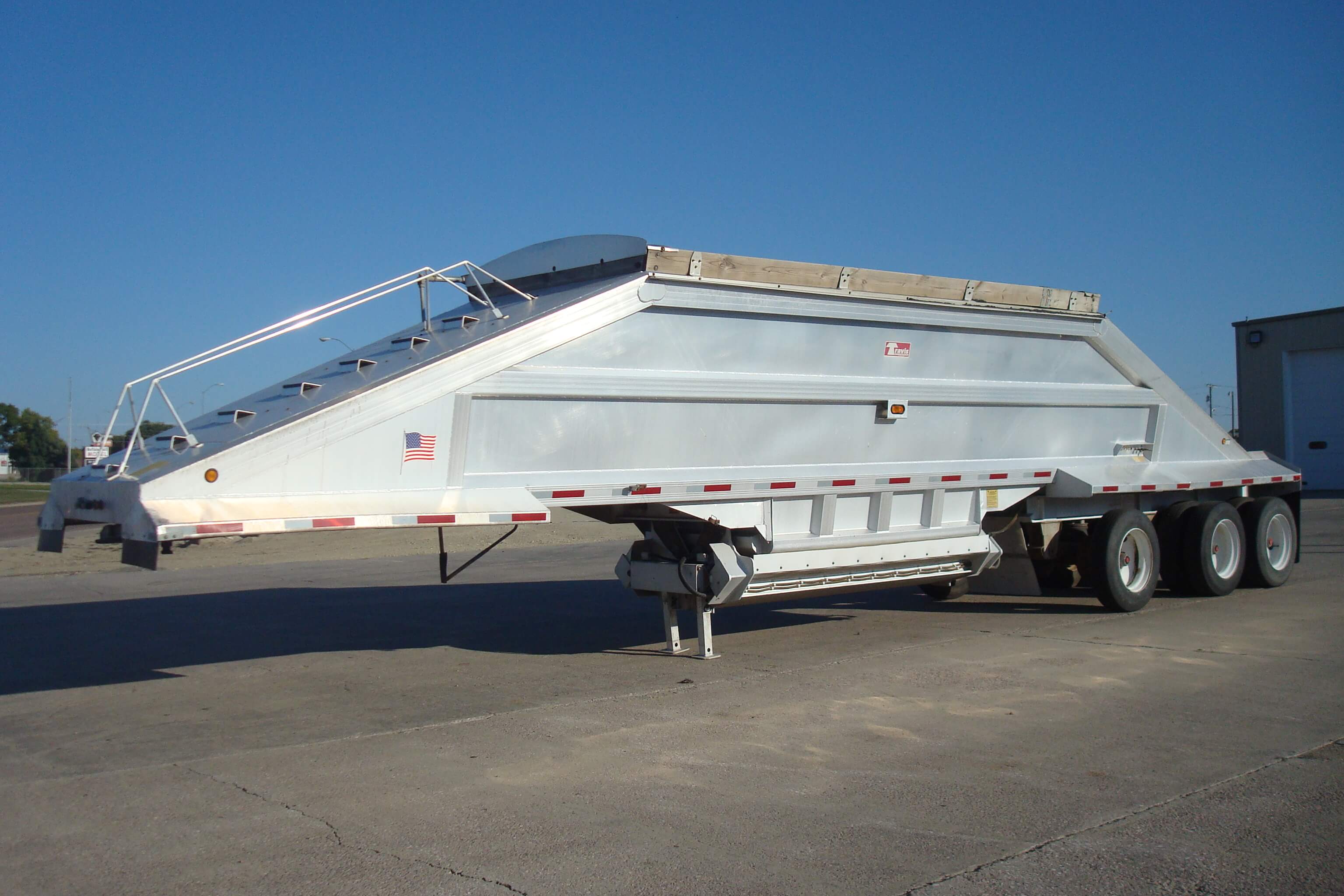 White Trailer